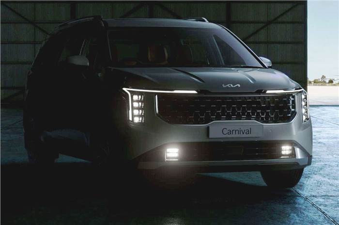 New Kia Carnival Hinted at Before Launch on October 3: Expectations